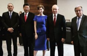 ინციდენტი სოფიკო შევარდნაძესა და პუტინს შორის - “ის ორსულადაა, მე რა შუაში ვარ?“ ინციდენტი სოფიკო შევარდნაძესა და პუტინს შორის - “ის ორსულადაა, მე რა შუაში ვარ?“