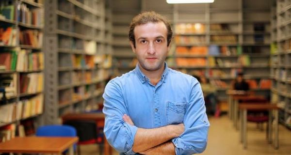 იაგო ხვიჩია ბათუმში მაჟორიტარად იყრის კენჭს