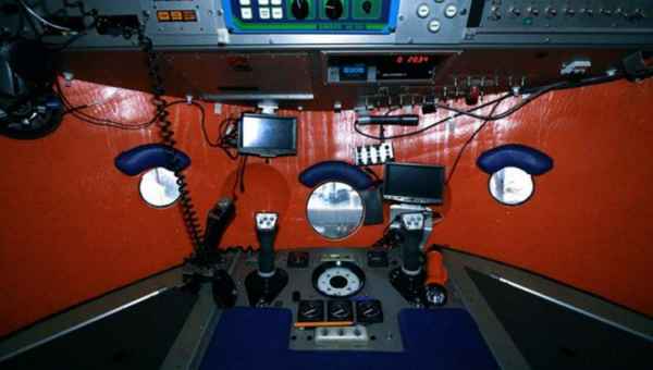 რუსული წყალქვეშა აპარატი დაიწვა - დაიღუპა 14 მეზღვაური