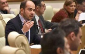 "ოცნება" რაც უფრო მეტ მკვეთრ მოძრაობას გააკეთებს, უფრო სწრაფად ჩაიძირება ამ ჭაობში" - კანდელაკი გვარამიასთვის ბრალის წარდგენაზე