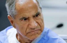 რობერტ კენედის მკვლელი სირჰან სირჰანი ციხეში დაჭრეს რობერტ კენედის მკვლელი სირჰან სირჰანი ციხეში დაჭრეს