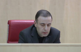 “ოცნების“ დეპუტატი საპარლამენტო უმრავლესობას ტოვებს?!