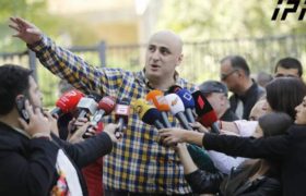 ნიკა მელია პროკურატურაში მივიდა - ”როგორც ოთხფეხა მელიაზე, ისე ნადირობენ ჩემზე”