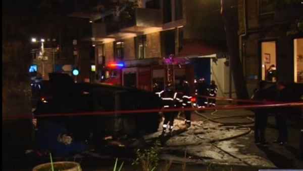 "ცეცხლი მთელ ფალიაშვილს ანათებდა" - ვაკეში 2 მანქანა შეეჯახა ერთმანეთს