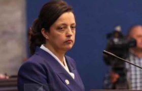 თამარ ალანია - "გვანცა ყუფარაძეს ყველა მოსამართლე ჩემნაირ განაჩენს გამოუტანდა" თამარ ალანია - "გვანცა ყუფარაძეს ყველა მოსამართლე ჩემნაირ განაჩენს გამოუტანდა"