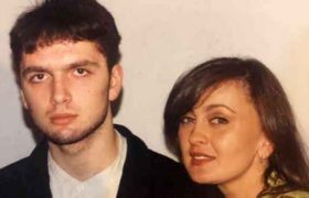 თბილისში დალი ჩი­ტა­ლა­ძის შვი­ლი, ვახო სუთიძე, დაჭრეს - წირვიდან გამოსულს მამაკაცმა ზურგში დანა ჩაარტყა