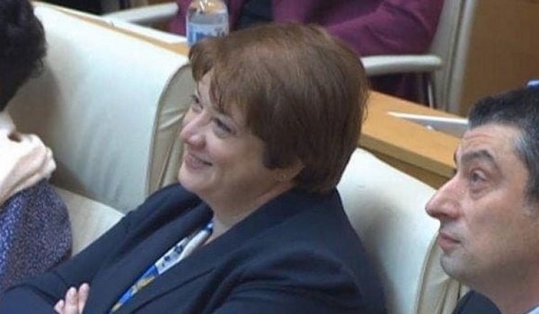 „ობლობაში გაიზარდა 7 ტყვია ზურგში მოხვდა, ერთი ყელში და ერთი თვალში… " - გავრილოვის ღამეს დაშავებულის ახლობელი მაია ცქიტიშვილს მიმართავს
