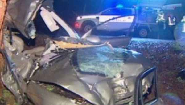 გორთან მანქანა ბეტონის ჯებირს შეეჯახა - 2 ადამიანი დაიღუპა, 2 დაშავდა