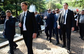 მარგველაშვილს დაცვას უხსნიან