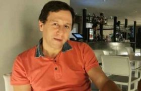 ექიმ ზვიად ბახტაძეს გარდაცვლილი პაციენტის შვილი დანით შეუვარდა - რა მოხდა ბათუმის "მედცენტრში"