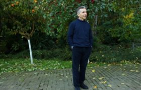 ბიძინა ივანიშვილი - „მერჩივნა, პოლიტიკოსის ნაცვლად, მებაღე ვყოფილიყავი“ ბიძინა ივანიშვილი - „მერჩივნა, პოლიტიკოსის ნაცვლად, მებაღე ვყოფილიყავი“