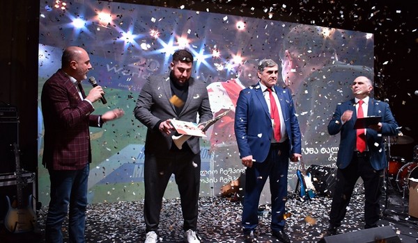 ოლიმპიური კომიტეტის ორგანიზებით და საქართველოს ბანკის გენერალური პარტნიორობით  წლის საუკეთესო სპორტსმენები დასახელდნენ