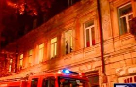 წინამძღვრიშვილის ქუჩაზე სახლი ჩამოიშალა წინამძღვრიშვილის ქუჩაზე სახლი ჩამოიშალა