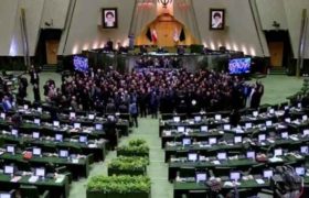 ირანის პარლამენტი - "სიკვდილი ამერიკას!"