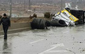 გორთან ტრაილერი ამოტრიალდა