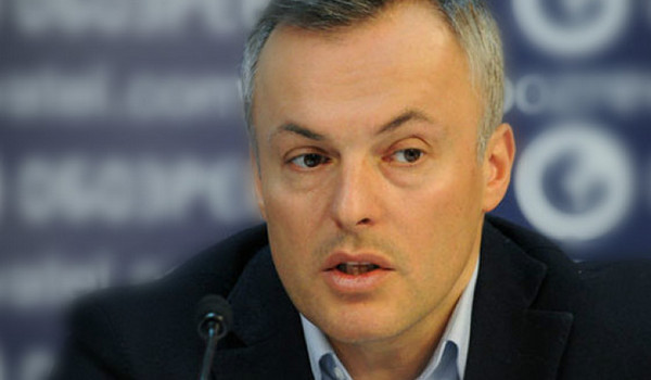 ბათუ ქუთელია - „საქართველომ უკრაინასთან დიპლომატიის წითელი ხაზები გადაკვეთა, რაც რუსეთის ინტერესებშია“