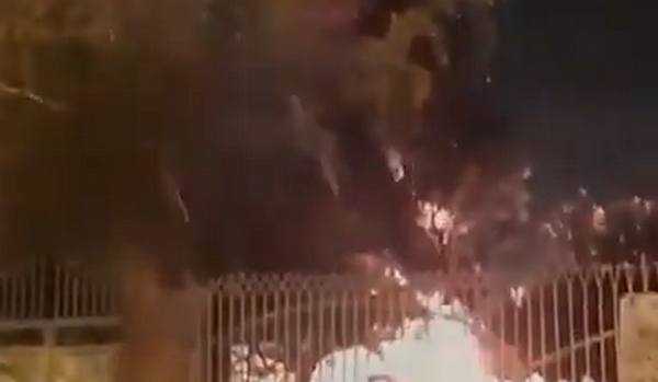 ირანში საავადმყოფოს, სადაც კორონავირუსით დაინფიცირებულები იყვნენ, მოსახლეობამ ცეცხლი წაუკიდა - ვიდეო