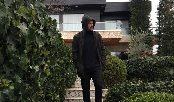 45 მილიონზე მეტი, 12 სახლი, 6 ბიზნესკომპანია, 5 ავტომანქანა, 3 "ჰარლი დევიდსონი" - რა ქონება აქვს კახა კალაძეს