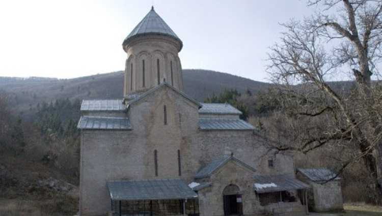 ყინწვისის მამათა მონასტრის სასულიერო პირი განზრახ მკვლელობის მცდელობის ბრალდებით დააკავეს