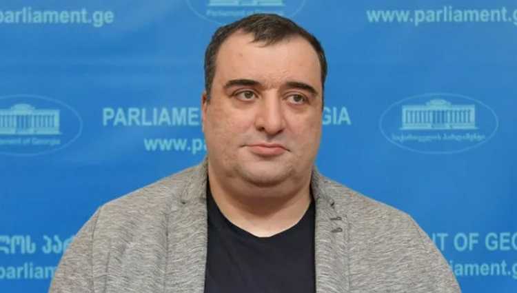 რატი იონათამიშვილი - "თემურ აბაზოვს "ოცნების" სიაში არც განვიხილავთ"