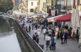 კონტე - "ზეიმის დრო ჯერ არ არის" - იტალიაში სოციალურ დისტანციას არ იცავენ