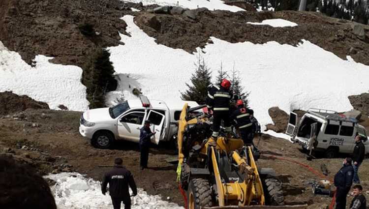 "ალბათ საჭესთან ჩაეძინა" - ხულოში ტრაქტორი ხევში გადავარდა, მძღოლი დაიღუპა