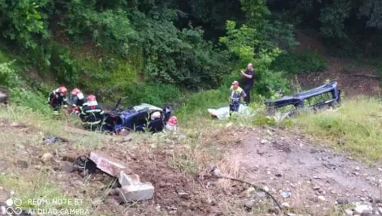 ქუთაისი-ზესტაფონის გზაზე მანქანა ხევში გადავარდა - დაიღუპა ახალგაზრდა მამაკაცი