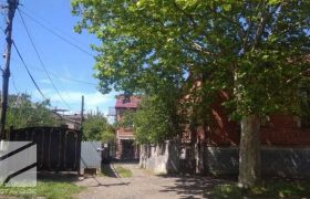 ქუთაისში ბიზნესმენ გელა თოფურიას მეეზოვის ახლობლებმა ესროლეს