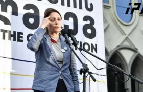 ელენე ხოშტარია - "გავრილოვს, კადიროვს და პუტინს საქართველოს წინაშე დაჩოქება მოგიწევთ!"