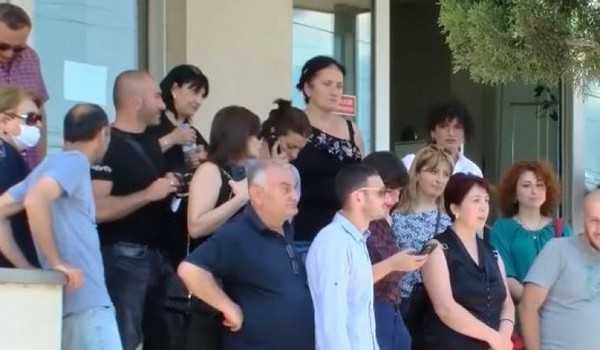 ზეწოლა სოციალურ აგენტებზე - რა დავალებები მიიღეს ხელისუფლებისგან წინასაარჩევნოდ