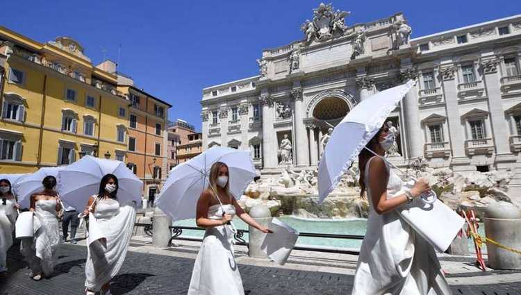 რომში პატარძლების საპროტესტო აქცია გაიმართა