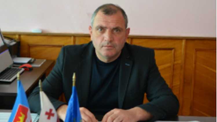 წალენჯიხის საკრებულოს თავმჯდომარე თემურ ღვინჯილია დააკავეს - დაკავებულია აპარატის თანამშრომელიც