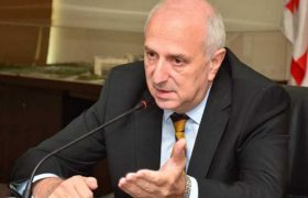 16 აგვისტოს მინსკში სამთავრობო ბორტით საქართველოს ელჩი ვალერი კვარაცხელია გაფრინდა 16 აგვისტოს მინსკში სამთავრობო ბორტით საქართველოს ელჩი ვალერი კვარაცხელია გაფრინდა