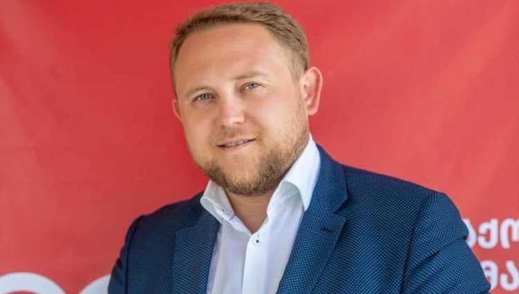 "ხაშურის შემოვლითი გზის ასე გაშვება შეიძლება სახიფათო გამოდგეს" - ვასო ურუშაძის პოსტი