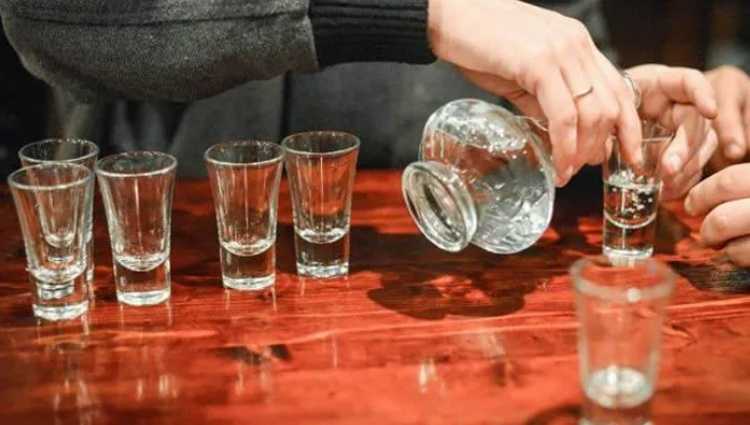 სომხეთში ალკოჰოლით მოწამვლის შედეგად 11 ადამიანი გარდაიცვალა