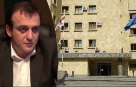 "კახა გეწაძე დღესაც რიჟას ხელის ბიჭია, ესაა თქვენი გენერალი?!" - გიგი უგულავა ნაციონალების წინააღმდეგ "კახა გეწაძე დღესაც რიჟას ხელის ბიჭია, ესაა თქვენი გენერალი?!" - გიგი უგულავა ნაციონალების წინააღმდეგ