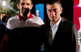 "პირბადე მიკეთია ყოველთვის"- რას ამბობს გახარია და რაზე მეტყველებენ ფოტოები "პირბადე მიკეთია ყოველთვის"- რას ამბობს გახარია და რაზე მეტყველებენ ფოტოები