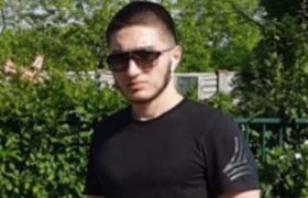 პარიზელ პედაგოგს თავი მოსკოვში დაბადებულმა ჩეჩენმა აბდულა ანზოროვმა მოჰკვეთა პარიზელ პედაგოგს თავი მოსკოვში დაბადებულმა ჩეჩენმა აბდულა ანზოროვმა მოჰკვეთა