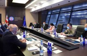 საქართველომ სომხეთის და აზერბაიჯანის მიმართულებით სამხედრო ტვირთების გატარება შეაჩერა