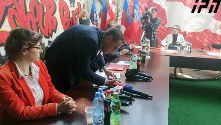 ოპოზიცია "ოცნებას" კოალიციას არ შეუქმნის - შეთანხმებას ლეიბორისტების ოფისში მოაწერეს ხელი