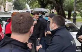 დაპირისპირება აჭარის მთავრობის სახლთან - რამდენიმე პირი დააკავეს