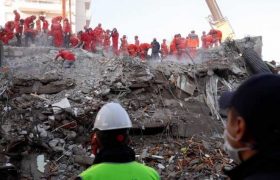 თურქეთში მიწისძვრის მსხვერპლის რაოდენობა 75-მდე გაიზარდა თურქეთში მიწისძვრის მსხვერპლის რაოდენობა 75-მდე გაიზარდა