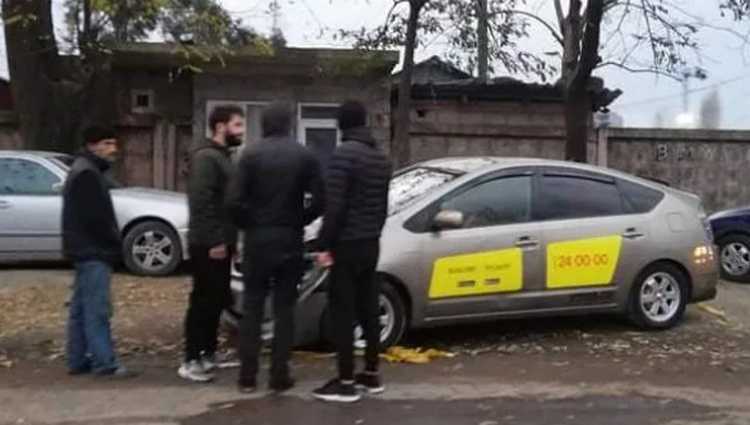 ბათუმის ტრასაზე მანქანა მოტოციკლს დაეჯახა - 1 ადამიანი დაშავდა