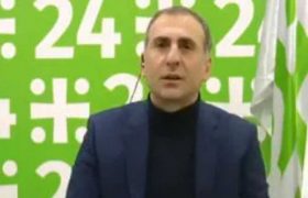 ელისაშვილი ნაციონალებს - "60 მგელივით დაგეშილი ოპოზიციონერი პარლამენტში უნდა შევიდეთ!" ელისაშვილი ნაციონალებს - "60 მგელივით დაგეშილი ოპოზიციონერი პარლამენტში უნდა შევიდეთ!"