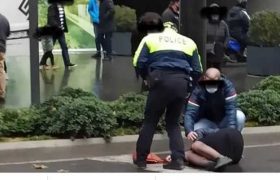 ჭავჭავაძეზე პატრული ქალს დაეჯახა ჭავჭავაძეზე პატრული ქალს დაეჯახა