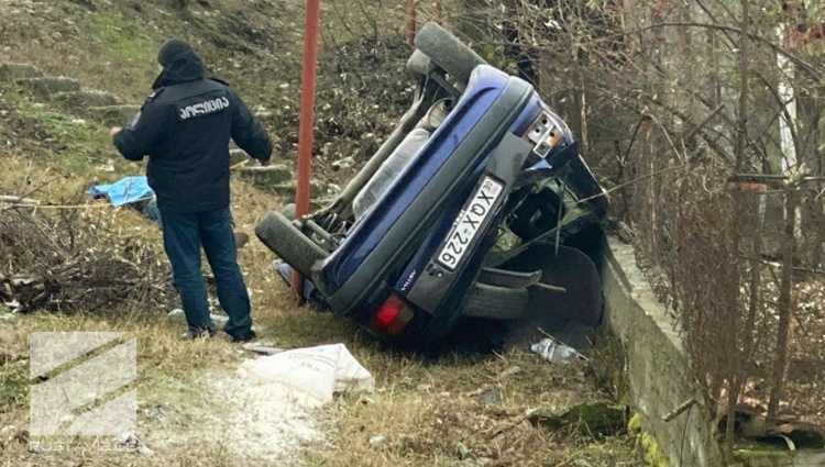 ლაგოდეხთან ოპელი მერსედესს დაეჯახა - 1 ადამიანი დაიღუპა, 2 დაშავდა