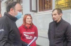 ირაკლი ჩავლეიშვილისთვის თავზე ნაგვის დაყრისთვის ირაკლი ფანგანი დააკავეს