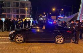 ბათუმში აქციის 11 მონაწილე დააკავეს ბათუმში აქციის 11 მონაწილე დააკავეს