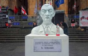  "როცა ბავშვებს ხვდებათ ტყვია, გახარიას უხარია"