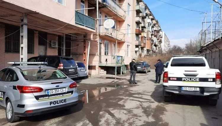 გორში 27 წლის ქალი საკუთარ სახლში გარდაცვლილი იპოვეს